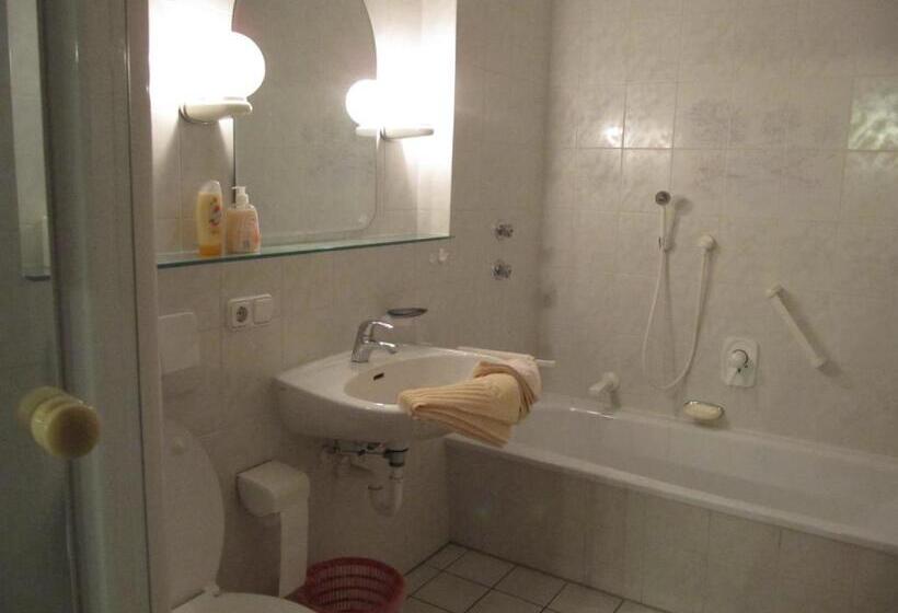 펜션 Erlebnislandgasthof Hotel Neiderhell