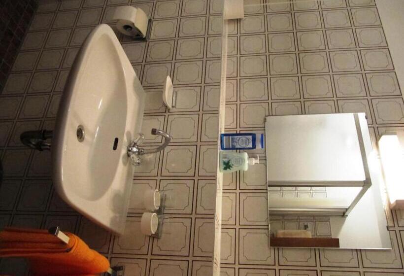 펜션 Erlebnislandgasthof Hotel Neiderhell