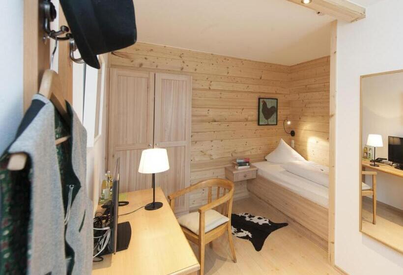 Пансион Forstnerwirt Hotel | Stubn | Biergarten