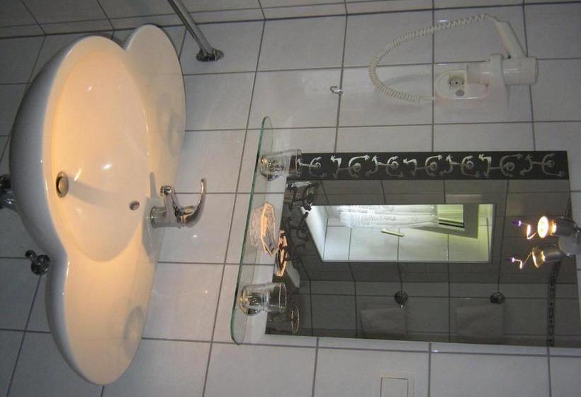 膳宿费 Gasthaus Laubacher Wald