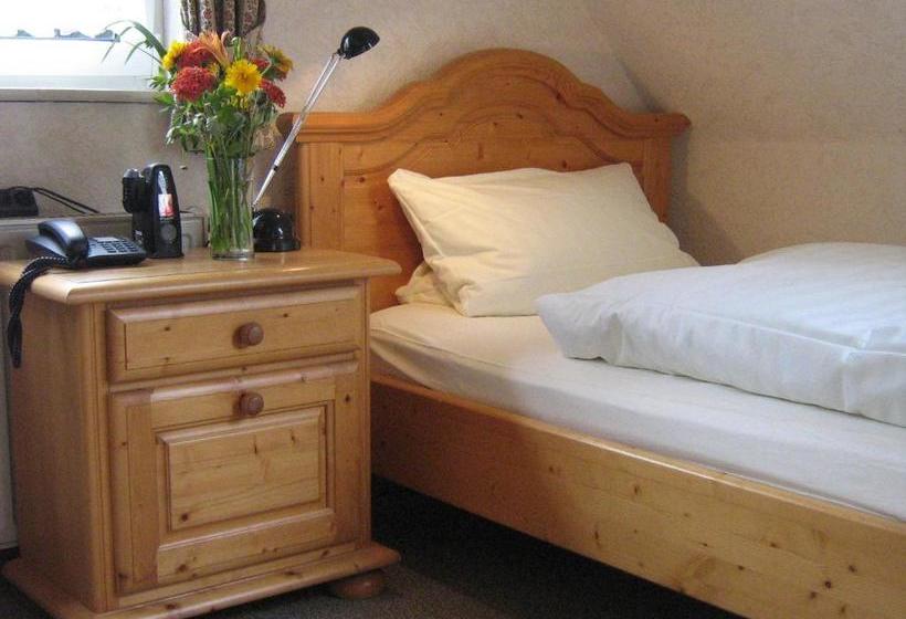 膳宿费 Gasthaus Laubacher Wald