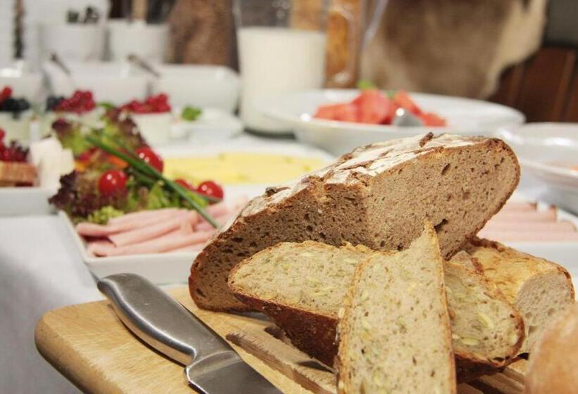 Пансион Gasthof Alte Post Restaurant Offen