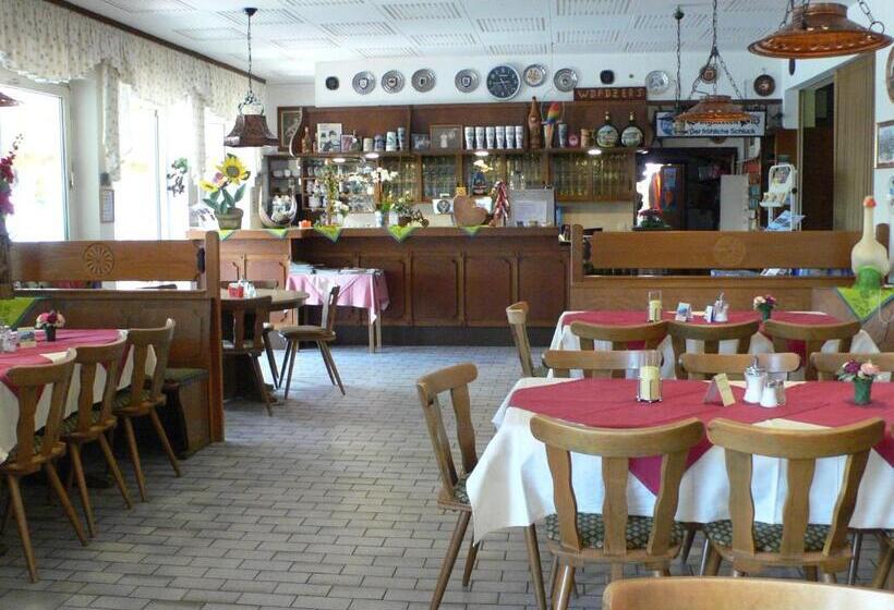 بنسيون Gasthof Kessler