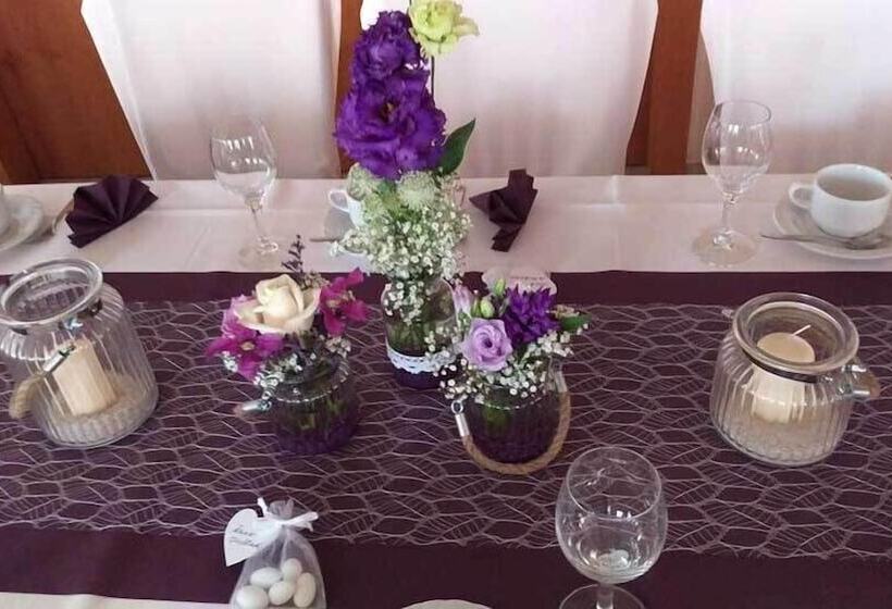 ペンション Gasthof Linden & Wildkräuter