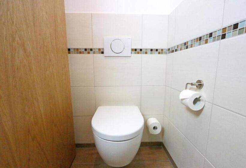 ペンション Gasthof Sempt