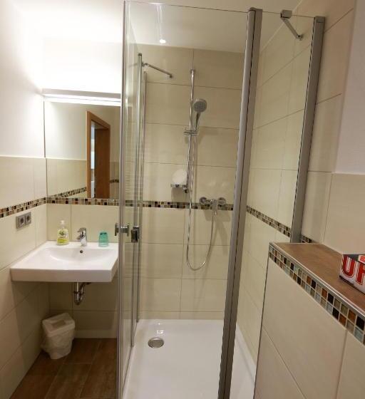 ペンション Gasthof Sempt