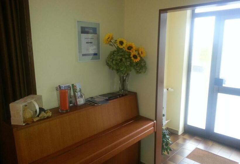 بنسيون Gasthof Am Waldeck