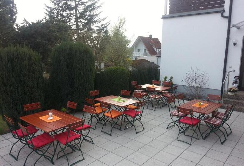 بنسيون Gasthof Am Waldeck