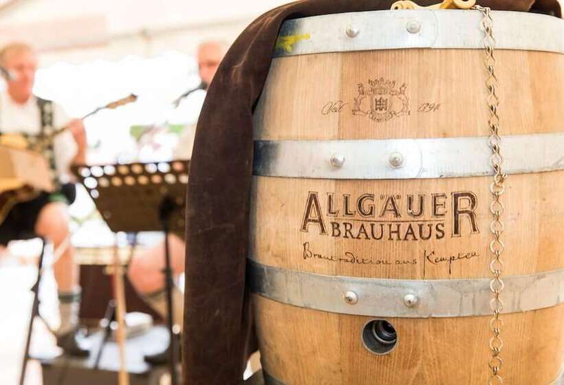 بنسيون Gasthof Zum Hirsch