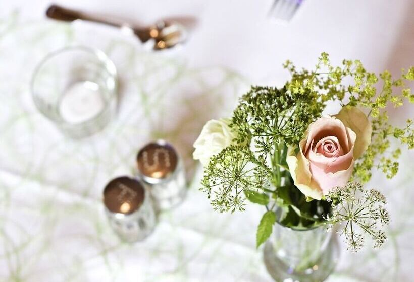 بنسيون Gasthof Zum Hirsch