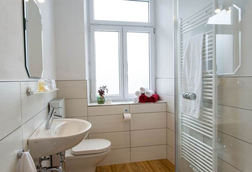 פנסיון Gasthof Zum Hirsch