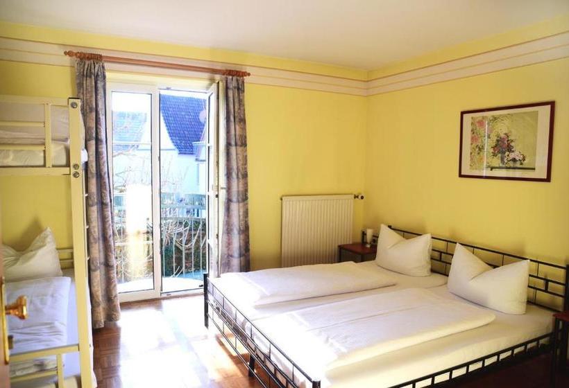 بنسيون Gasthof Und Hotel Zum Hirsch