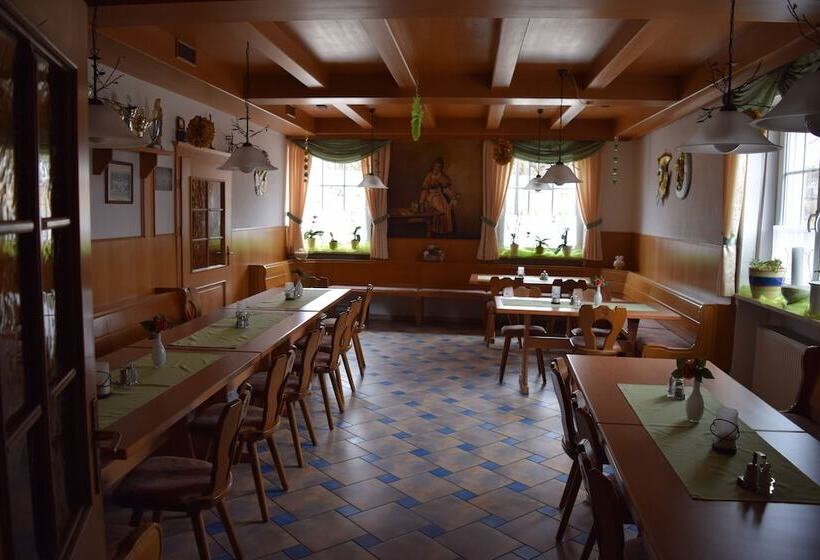 ペンション Gasthof Zur Länd