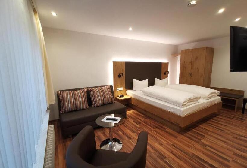 Пансион Gästehaus Dorflinde