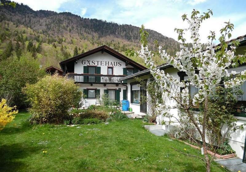 ペンション Edelweiß