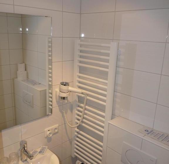 ペンション Edelweiß