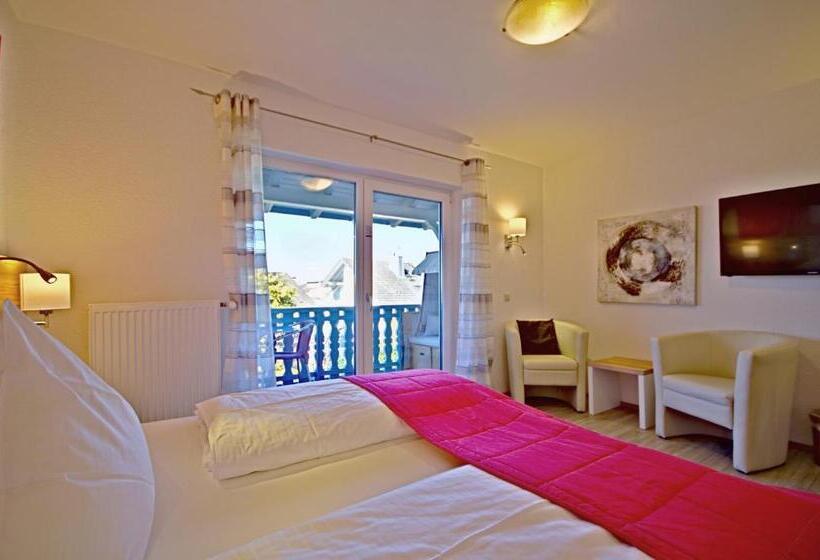 ペンション Jakob