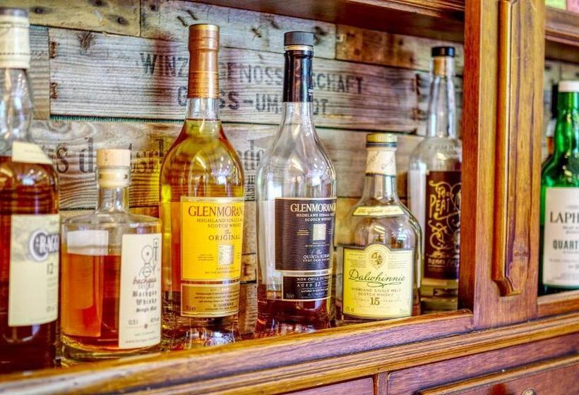 ペンション Jakob