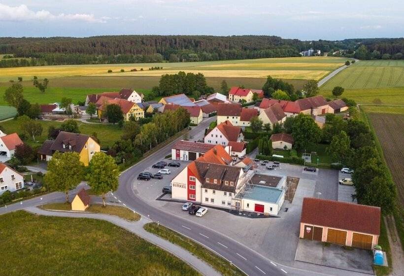 Пансион Landgasthof Birkel