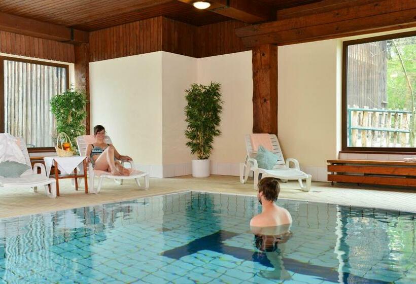 膳宿费 Familienhotel Löwen