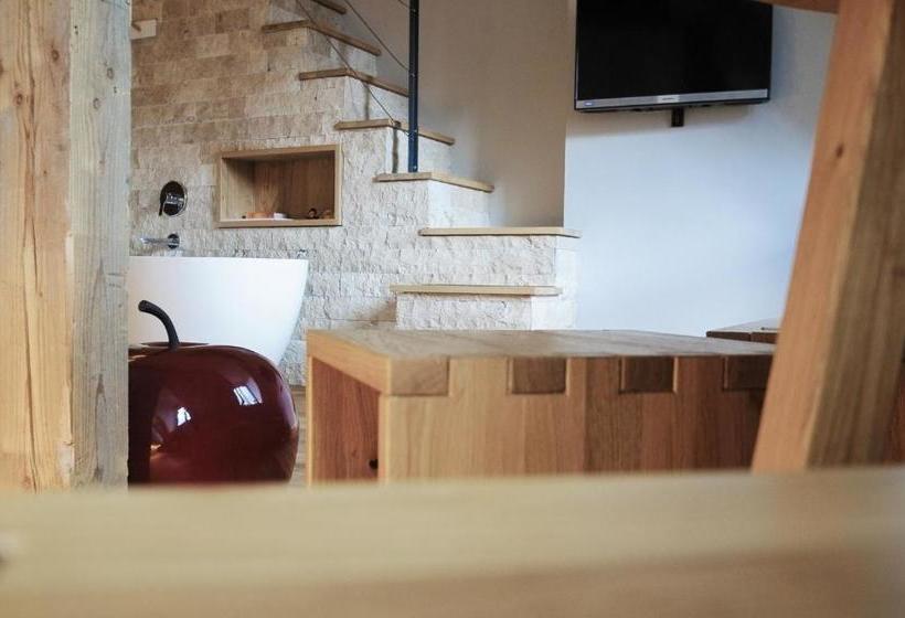 ペンション Waldvogel