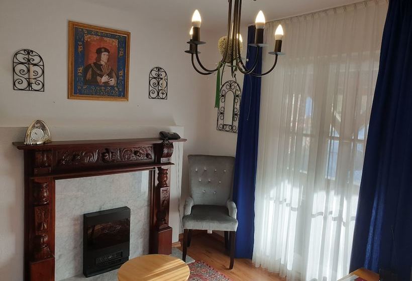 Majatalo Luchs Hostel Im Hirschen