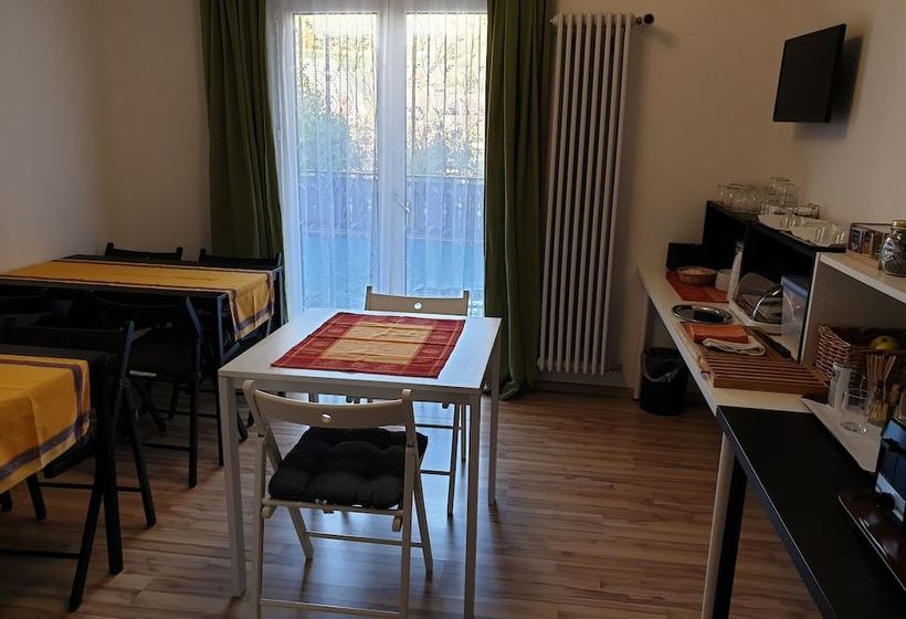 Majatalo Luchs Hostel Im Hirschen