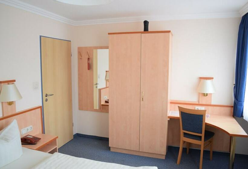 ペンション Gasthof Zur Länd