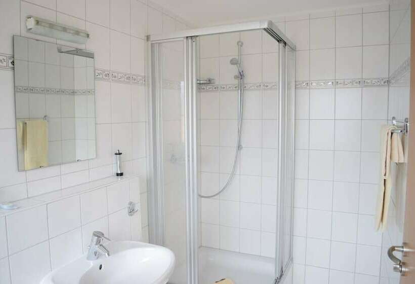 ペンション Gasthof Zur Länd