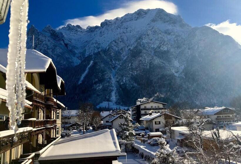 Post Hotel Mittenwald