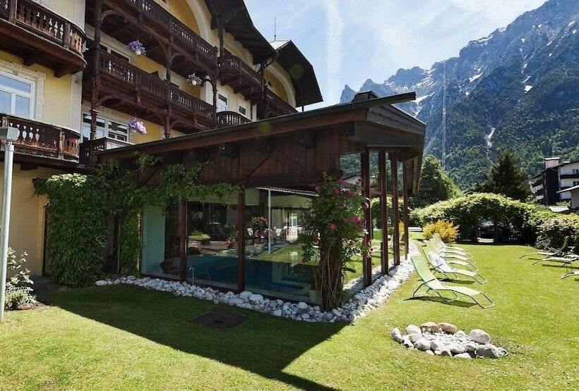 Post Hotel Mittenwald