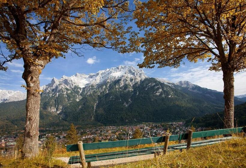 Post Hotel Mittenwald