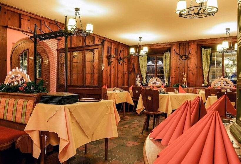 Post Hotel Mittenwald