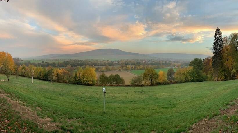 Waldquelle   Baumhaushotel Aerzen