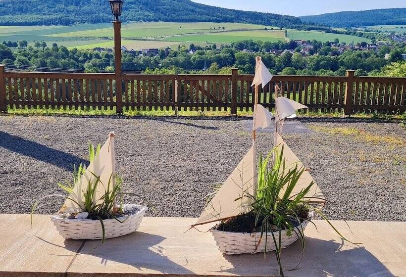 Waldquelle   Baumhaushotel Aerzen