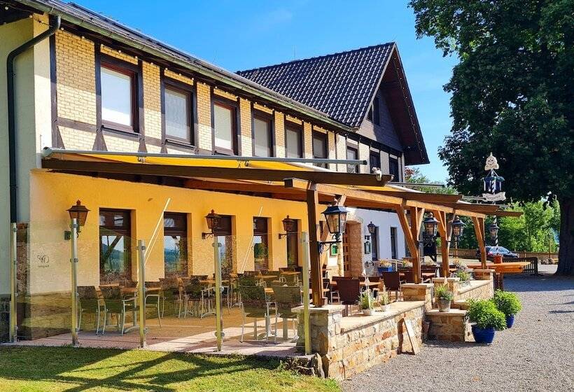 Waldquelle   Baumhaushotel Aerzen