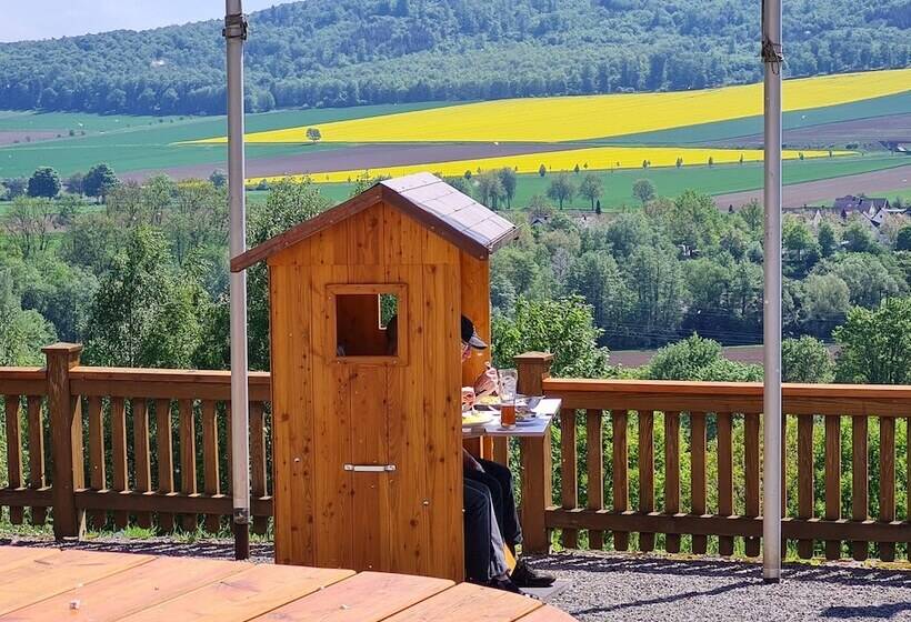 Waldquelle   Baumhaushotel Aerzen