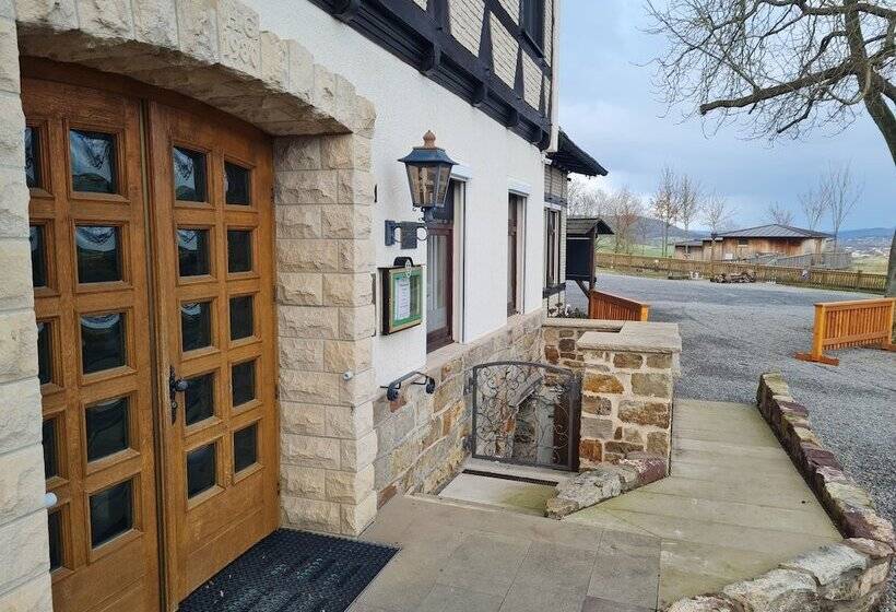 Waldquelle   Baumhaushotel Aerzen