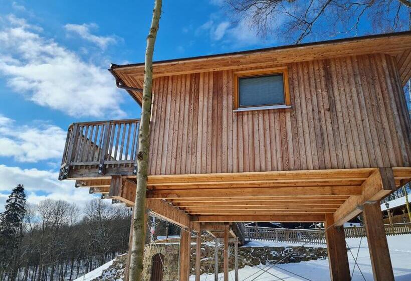 Waldquelle   Baumhaushotel Aerzen