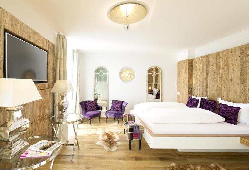 Yachthotel Helvetia Spa  Und Wellnessdomizil