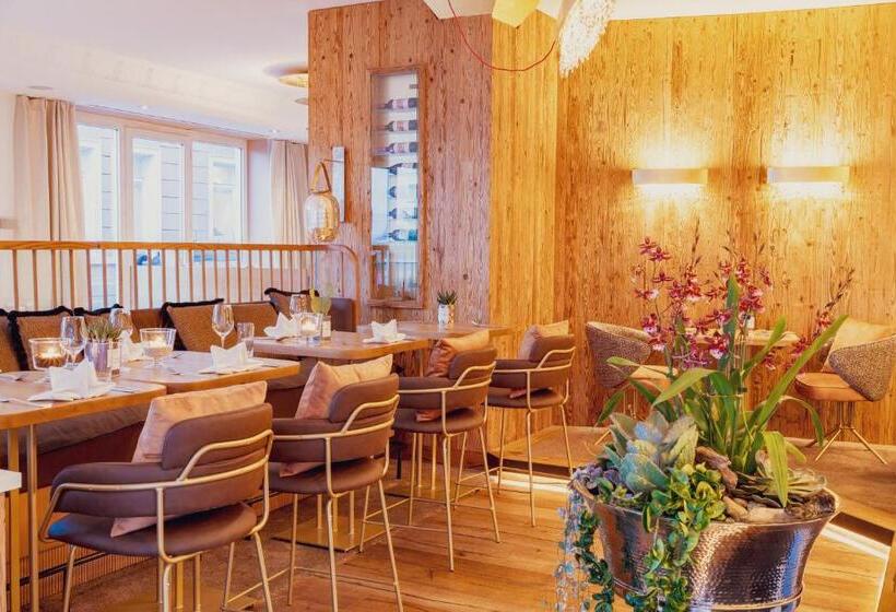 Yachthotel Helvetia Spa  Und Wellnessdomizil