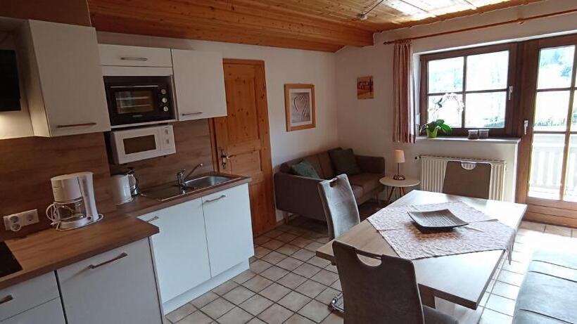 Bed and Breakfast Ferienwohnungen König