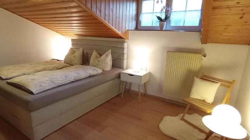 Bed and Breakfast Ferienwohnungen König