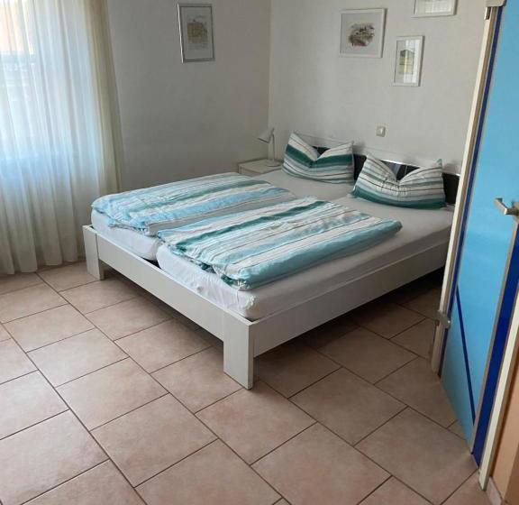 ベッドアンドブレックファースト Frühstückspension Klosterhof In Franken