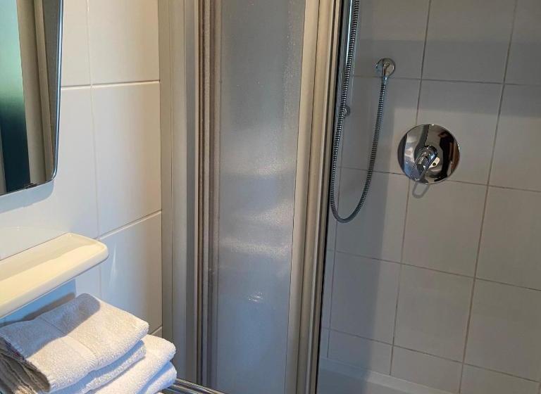 ベッドアンドブレックファースト Frühstückspension Klosterhof In Franken