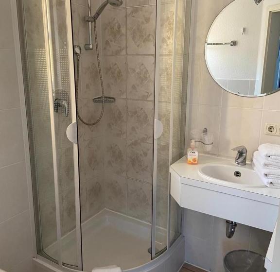 ベッドアンドブレックファースト Frühstückspension Klosterhof In Franken