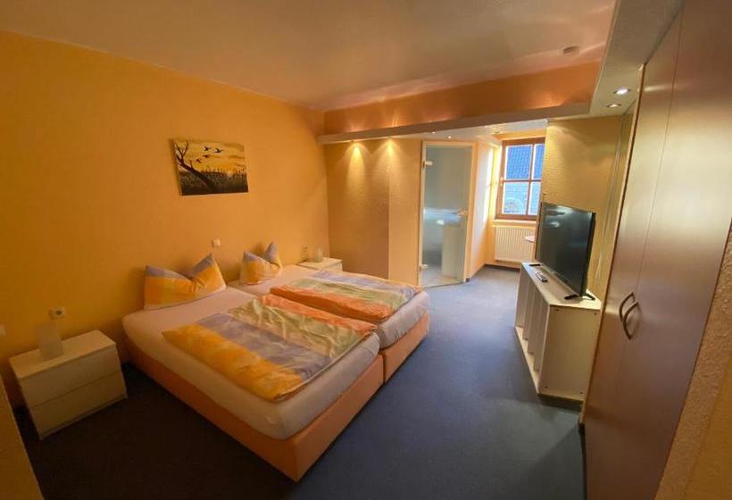 ベッドアンドブレックファースト Frühstückspension Klosterhof In Franken