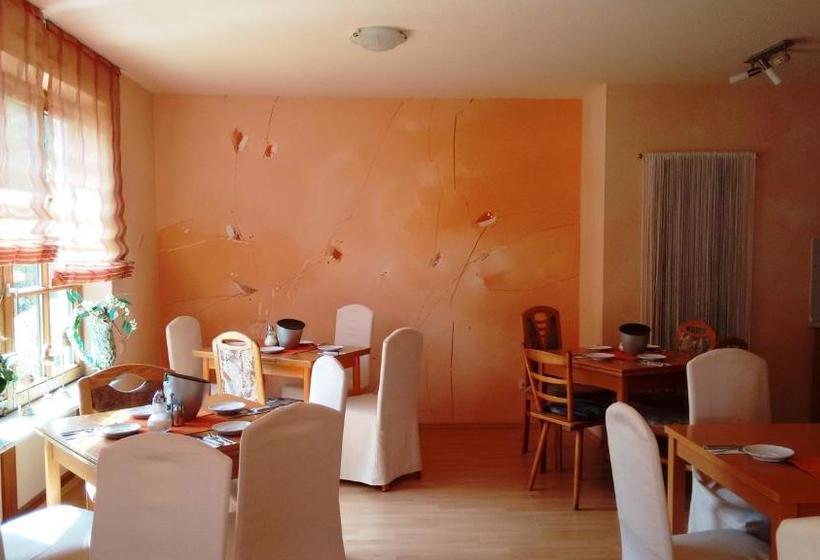 ベッドアンドブレックファースト Aparthotel Victoria