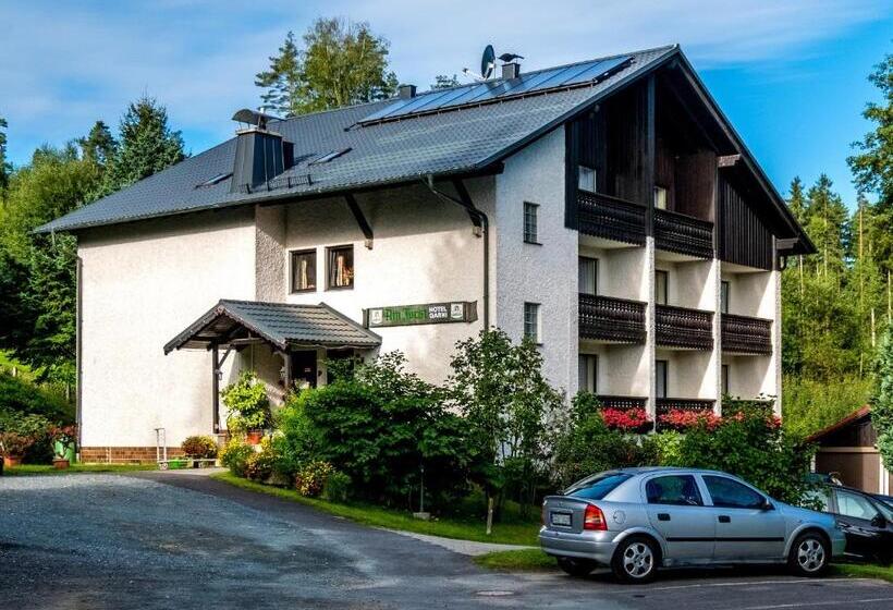 住宿加早餐  Landhaus Am Forst