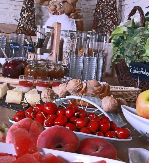 住宿加早餐  Landhaus Am Forst